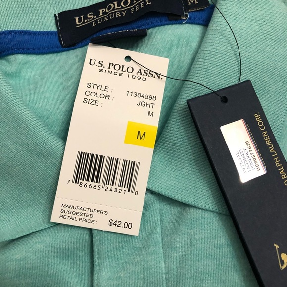 NWT men’s polo - Picture 2 of 2